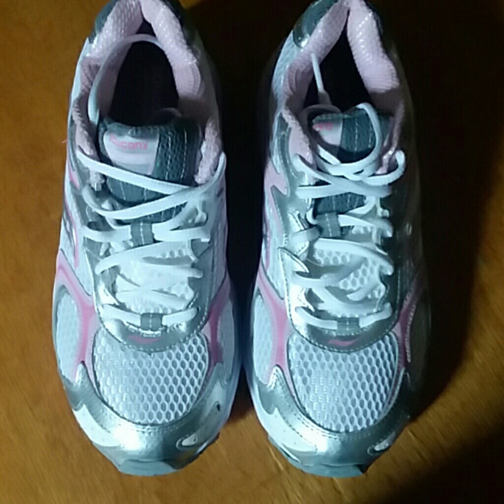 Ladies Saucony Cohesion Sneakers